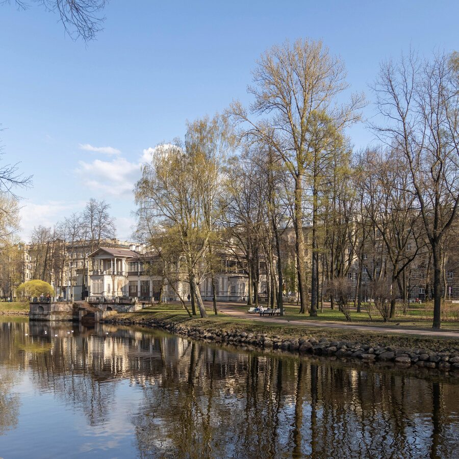 Дача Громова