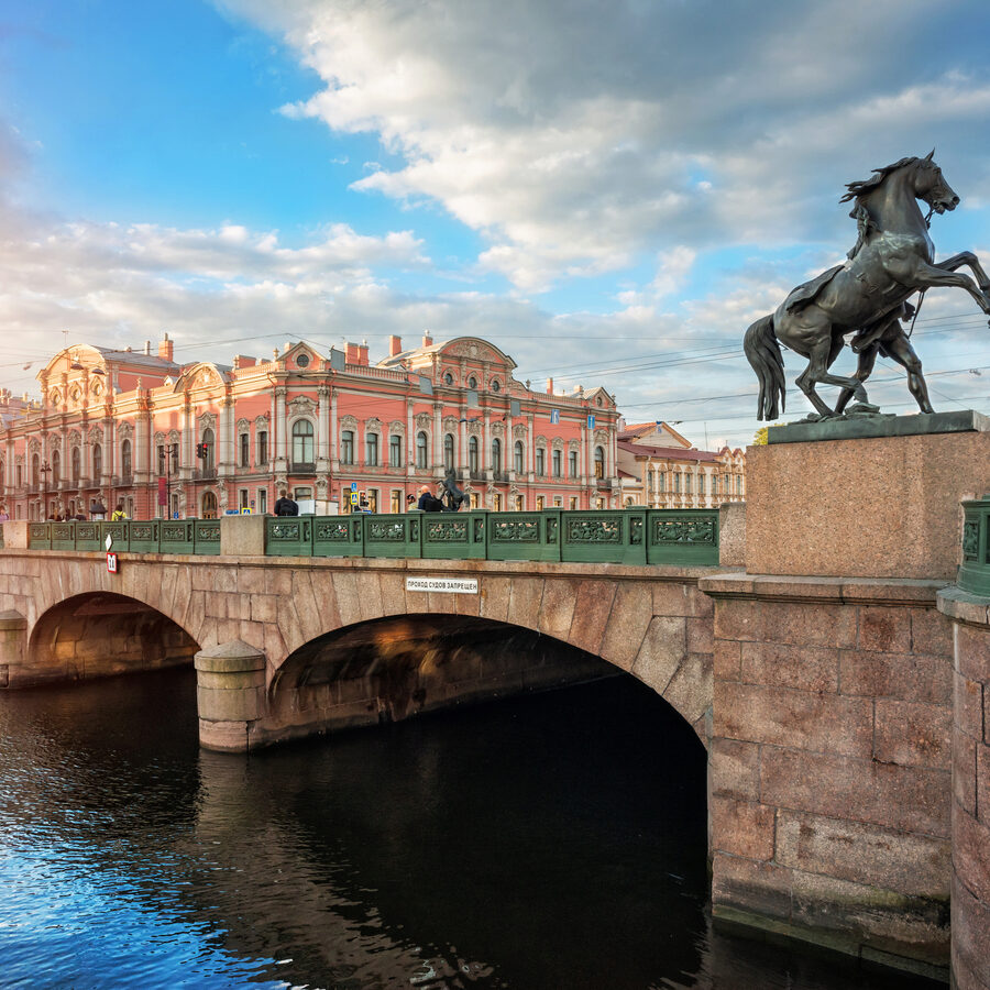 Аничков мост